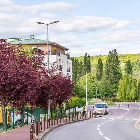 Chic Apart With Parking Apartman Mantes-la-Jolie Kültér fotó
