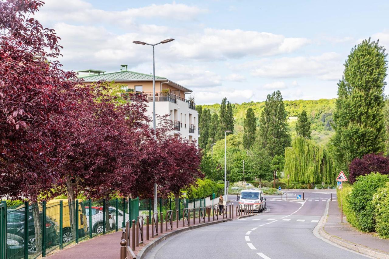 Chic Apart With Parking Apartman Mantes-la-Jolie Kültér fotó